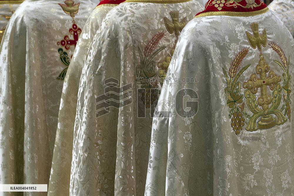 Msgr Ciampanellis Ordination at St Peters - Vatican