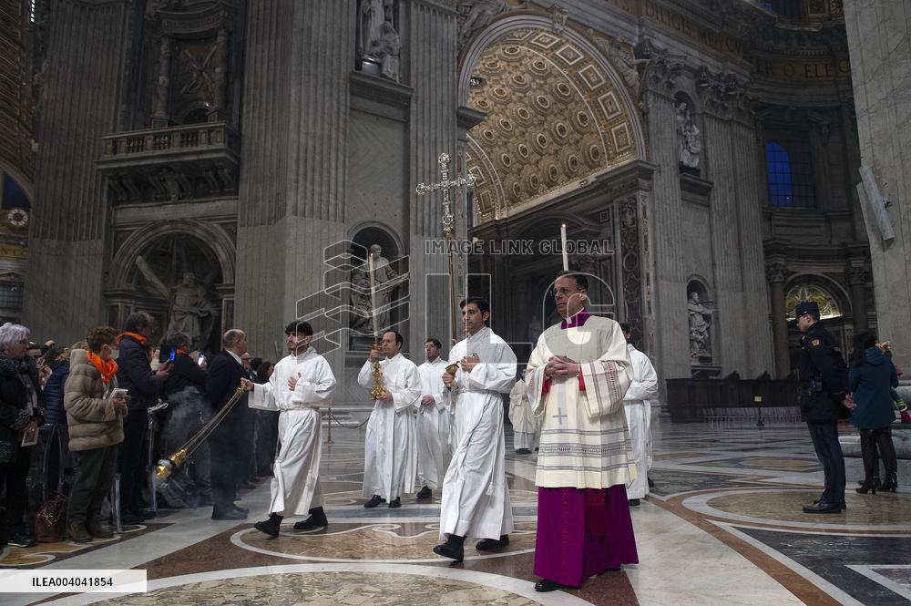 Msgr Ciampanellis Ordination at St Peters - Vatican