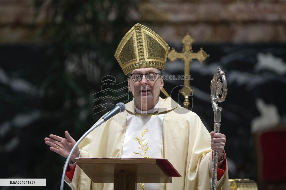 Msgr Ciampanellis Ordination at St Peters - Vatican