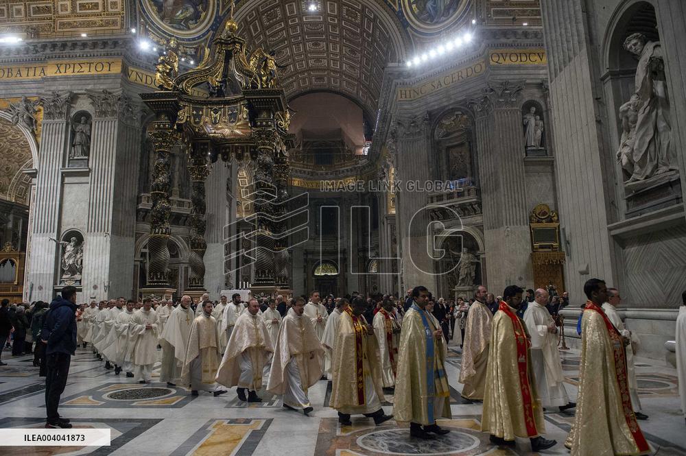 Msgr Ciampanellis Ordination at St Peters - Vatican