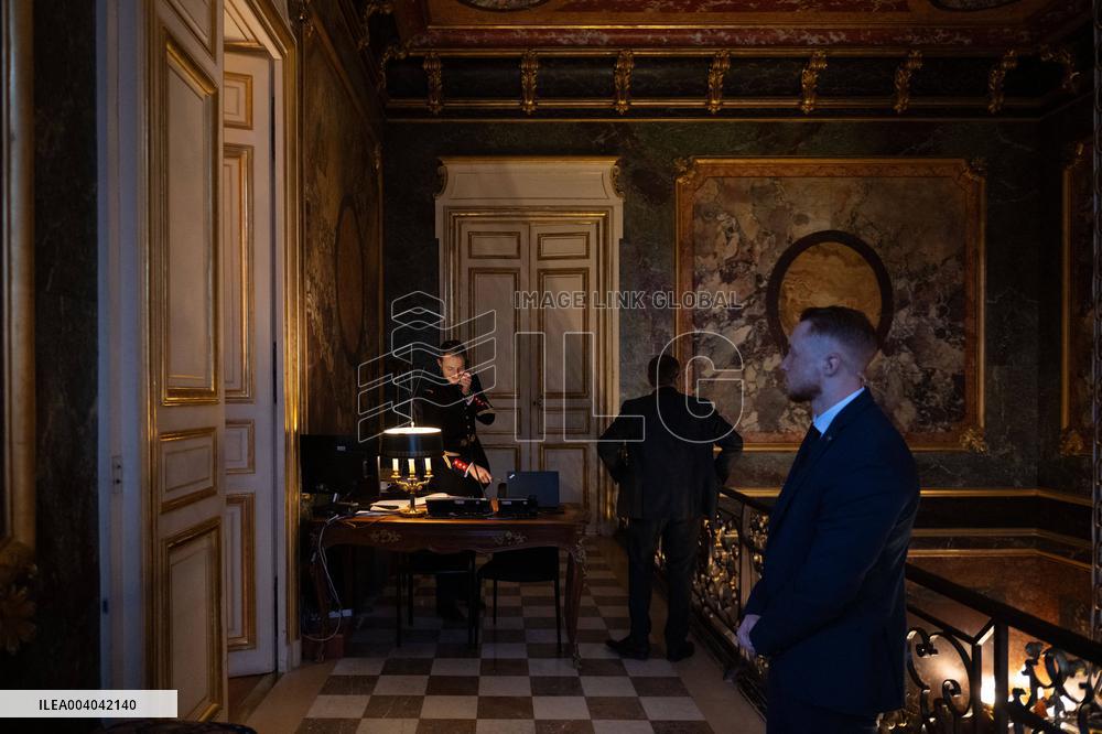 Pensions Report Results At Hotel Matignon - Paris