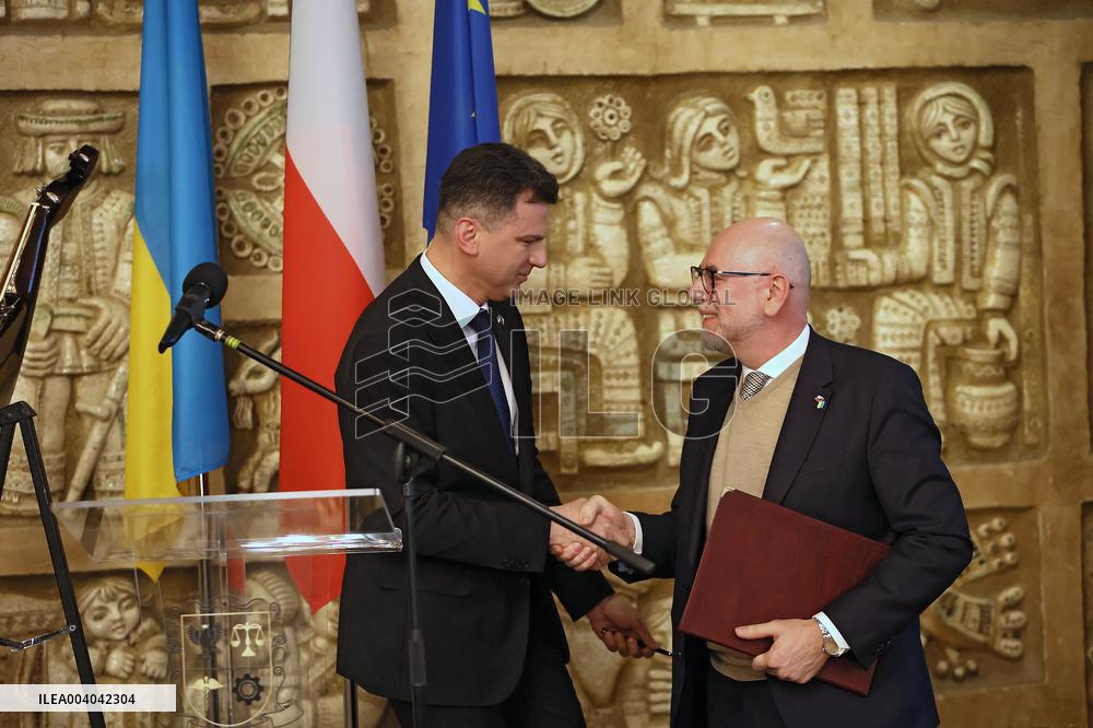 Honorary Consulate of Czech Republic opened in Ivano-Frankivsk