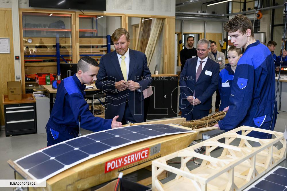 King Willem-Alexander Opens Guild Technical College - Netherlands