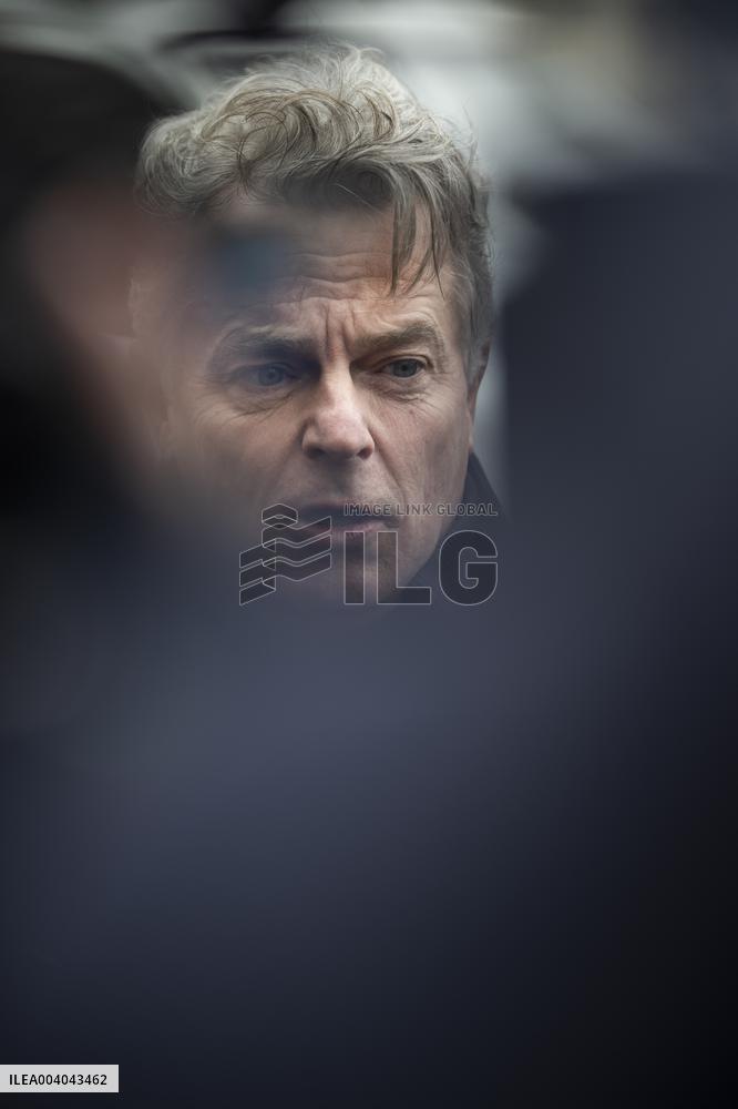 French President and Party Leaders Meet on Ukraine Crisis - Paris