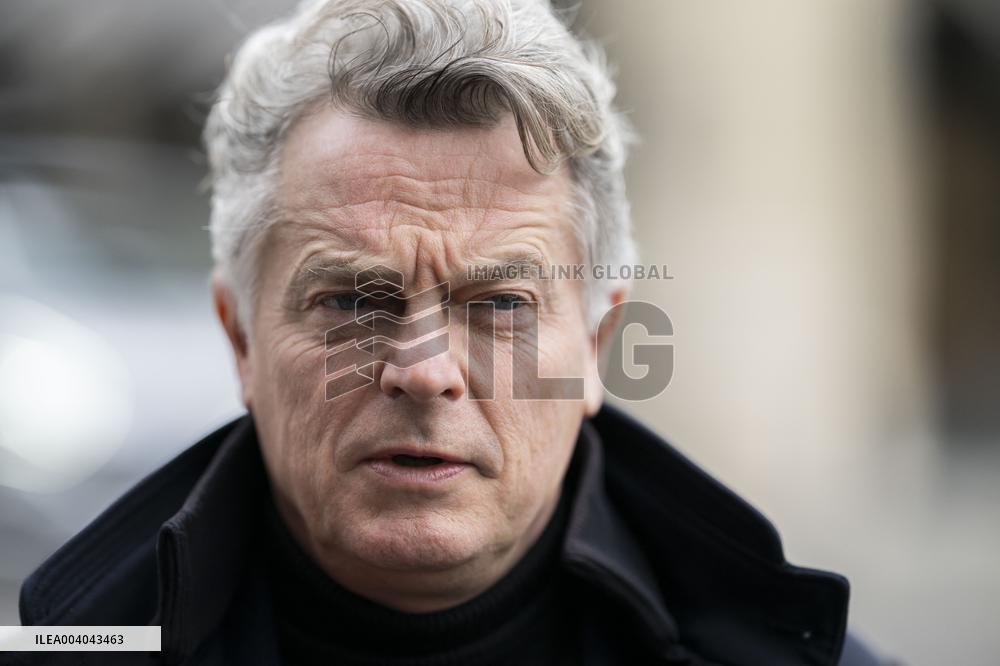 French President and Party Leaders Meet on Ukraine Crisis - Paris