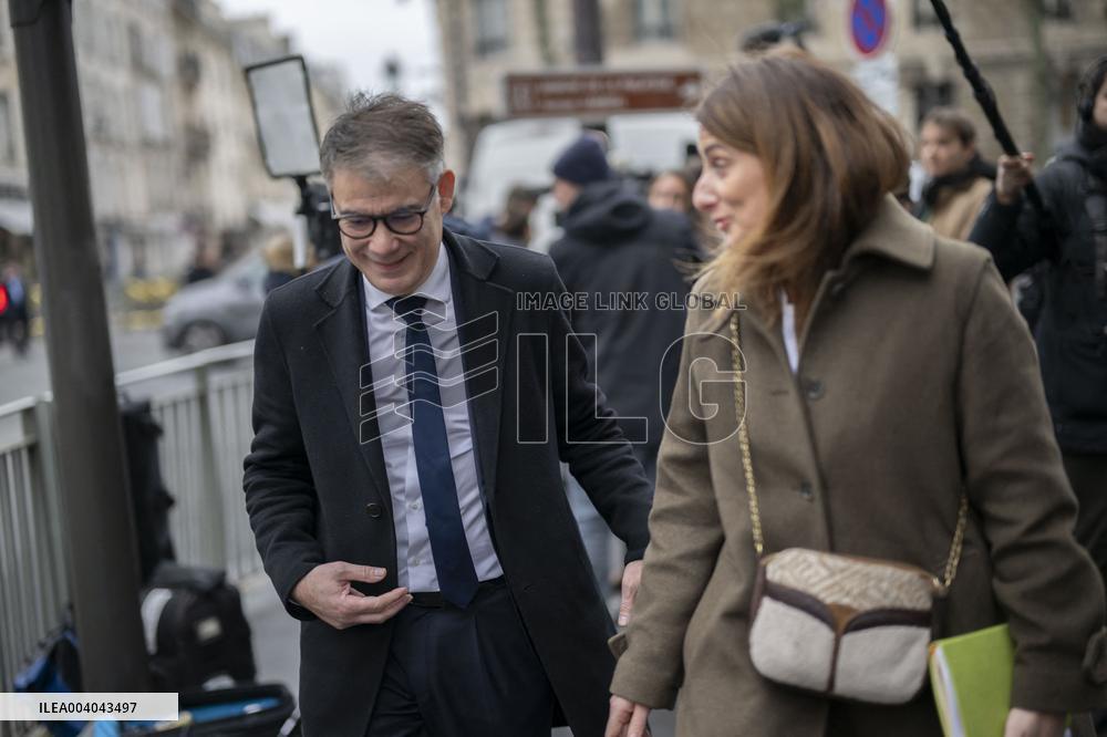 French President and Party Leaders Meet on Ukraine Crisis - Paris