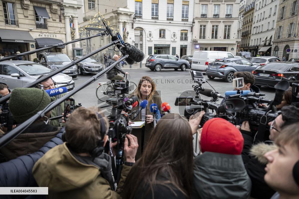 French President and Party Leaders Meet on Ukraine Crisis - Paris