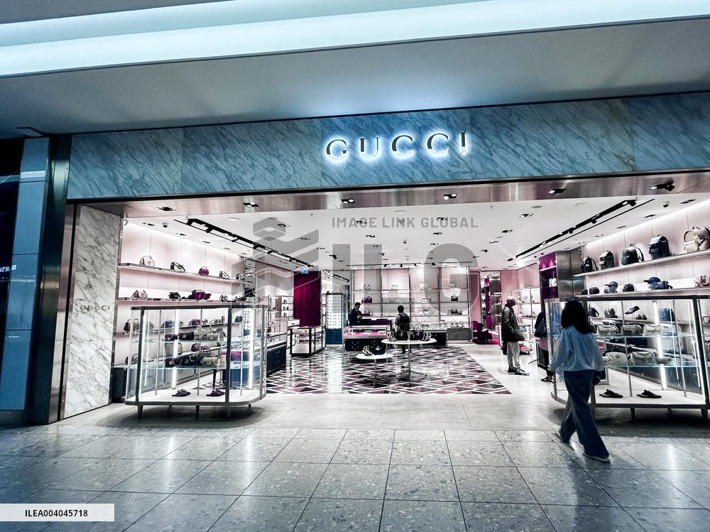 Illustration Duty Free at Heathrow Airport - London