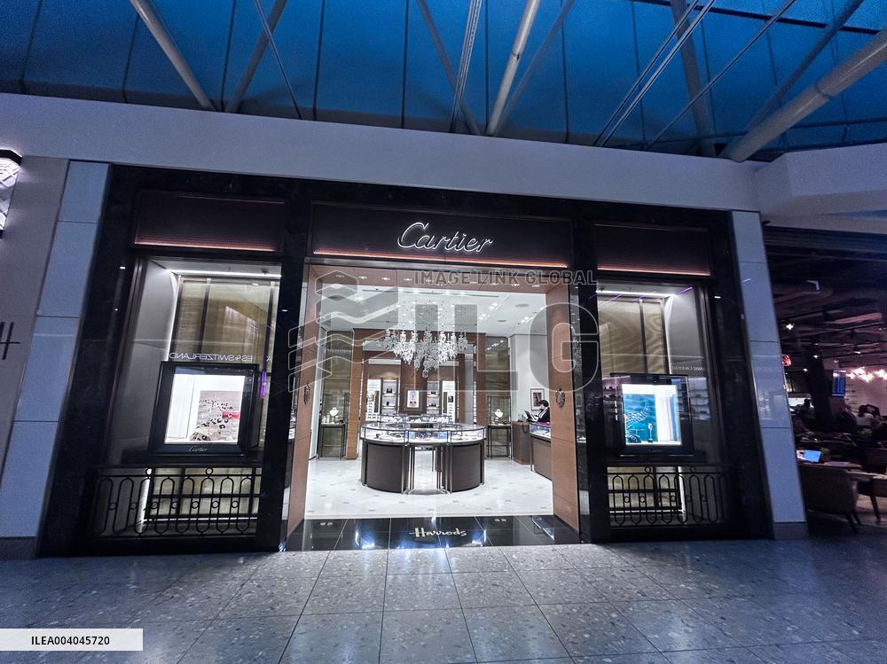 Illustration Duty Free at Heathrow Airport - London