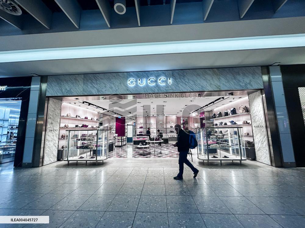 Illustration Duty Free at Heathrow Airport - London