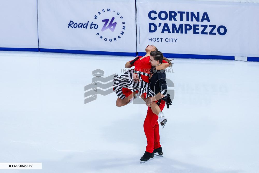 SPORT INVERNALI - Pattinaggio sul Ghiaccio - Figure Skating - Road to 26 Trophy