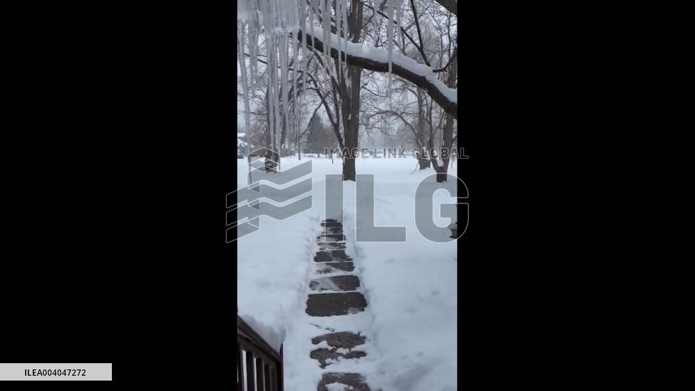 US: Heavy Snow Blankets Northeast As Major Winter Storm Sweeps Across Nation