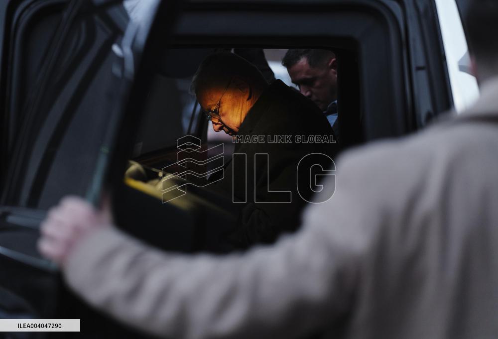 U.S. envoy Kellogg in Kyiv