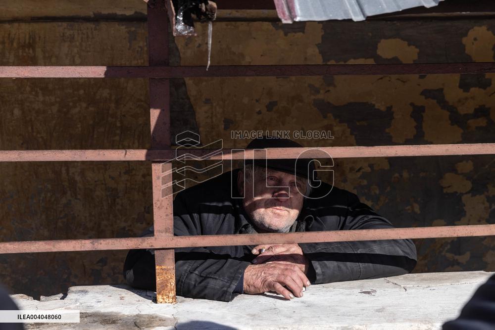 Residents Forced To Hide In The Basements Of Their Houses - Liman