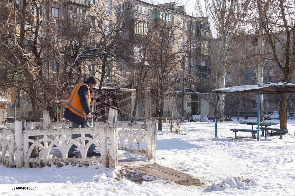 Residents Forced To Hide In The Basements Of Their Houses - Liman
