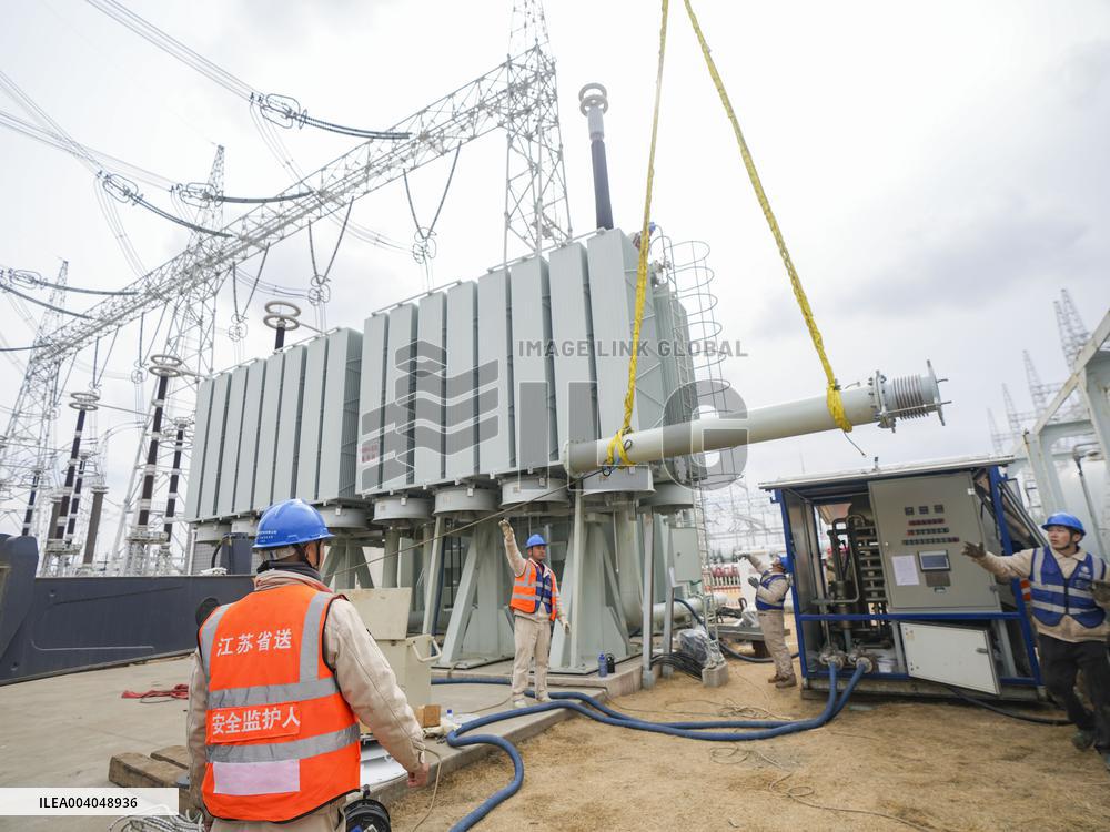 world First AC/DC Joint Construction Ultra-high Voltage Conver