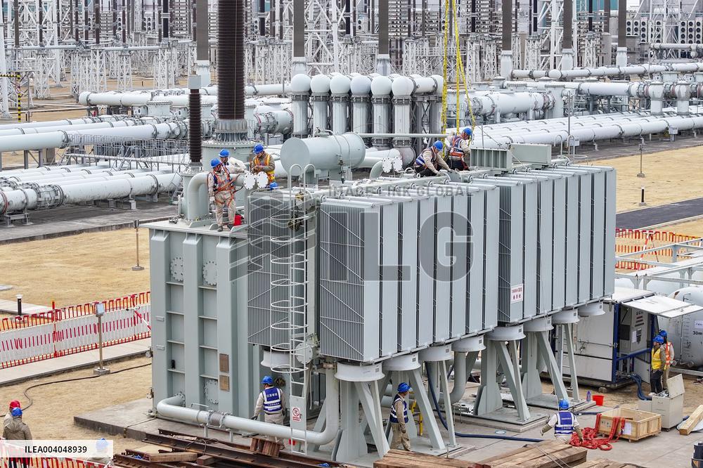 world First AC/DC Joint Construction Ultra-high Voltage Conver