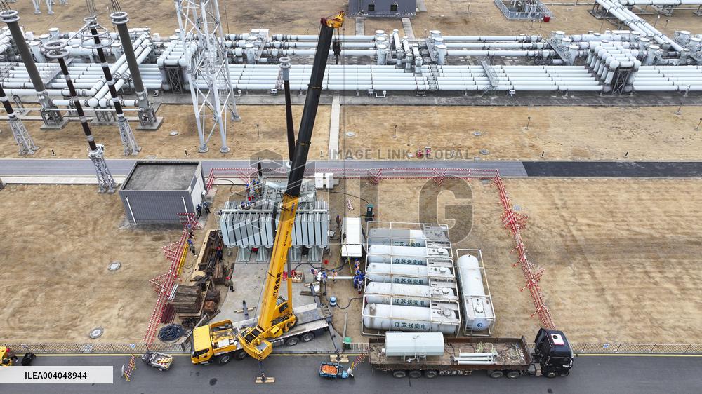 world First AC/DC Joint Construction Ultra-high Voltage Conver