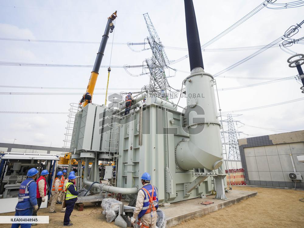 world First AC/DC Joint Construction Ultra-high Voltage Conver