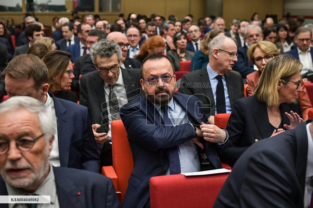 Meeting of French Government Officials - Paris