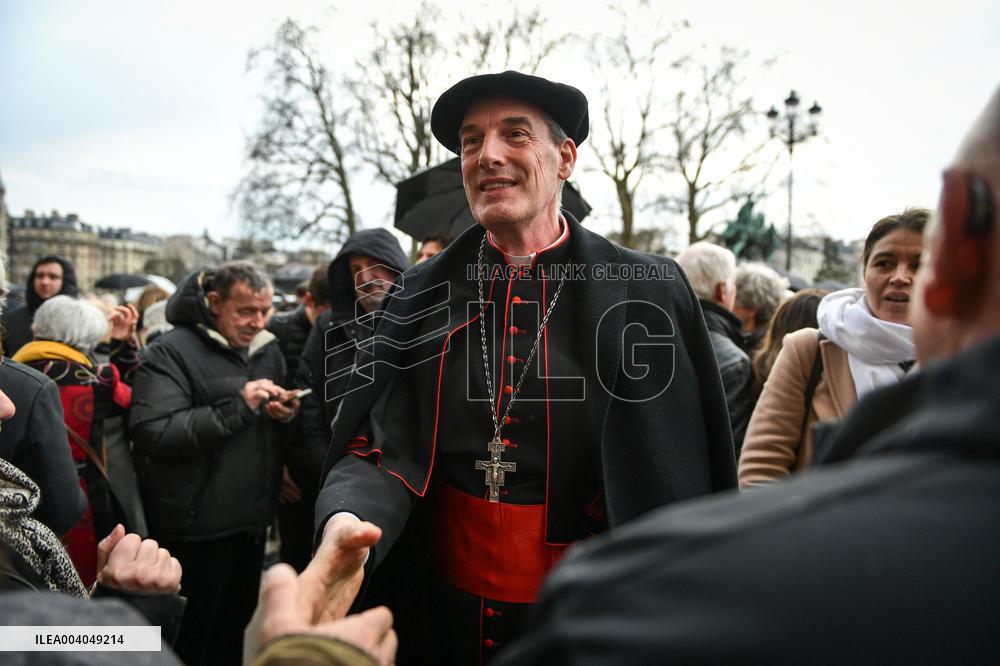 A Mass for Corsica at Notre Dame De Paris