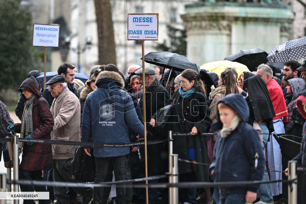 A Mass for Corsica at Notre Dame De Paris
