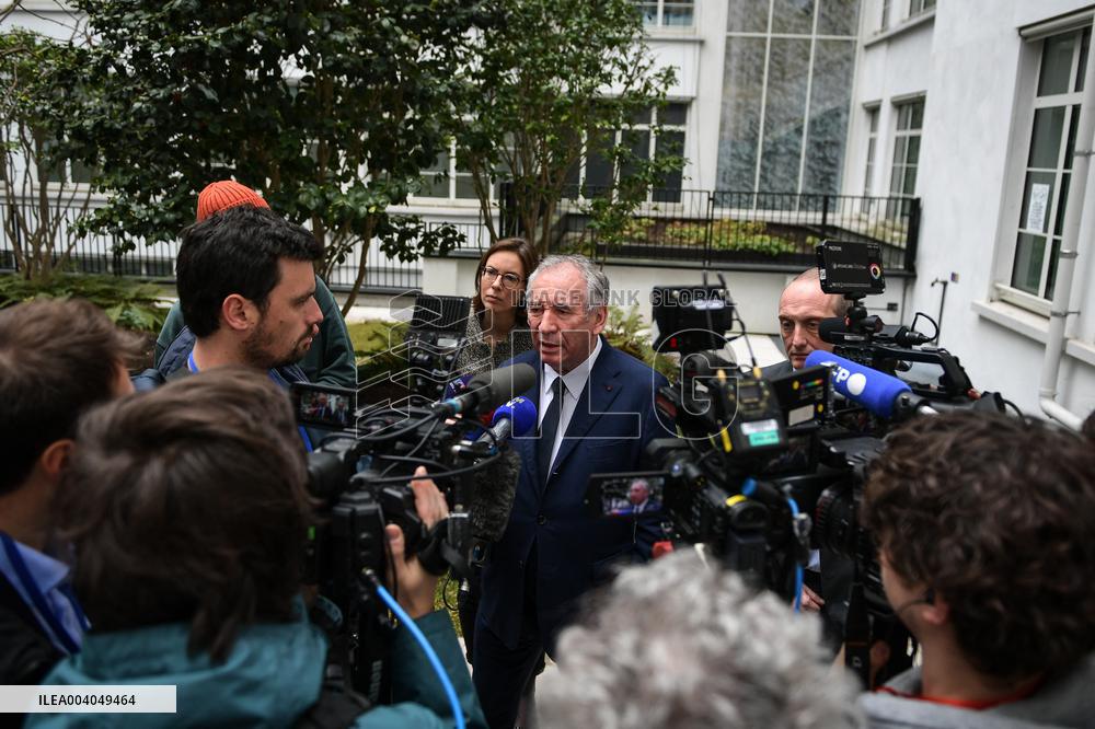 Presser after a meeting of French government officials in Paris - FA