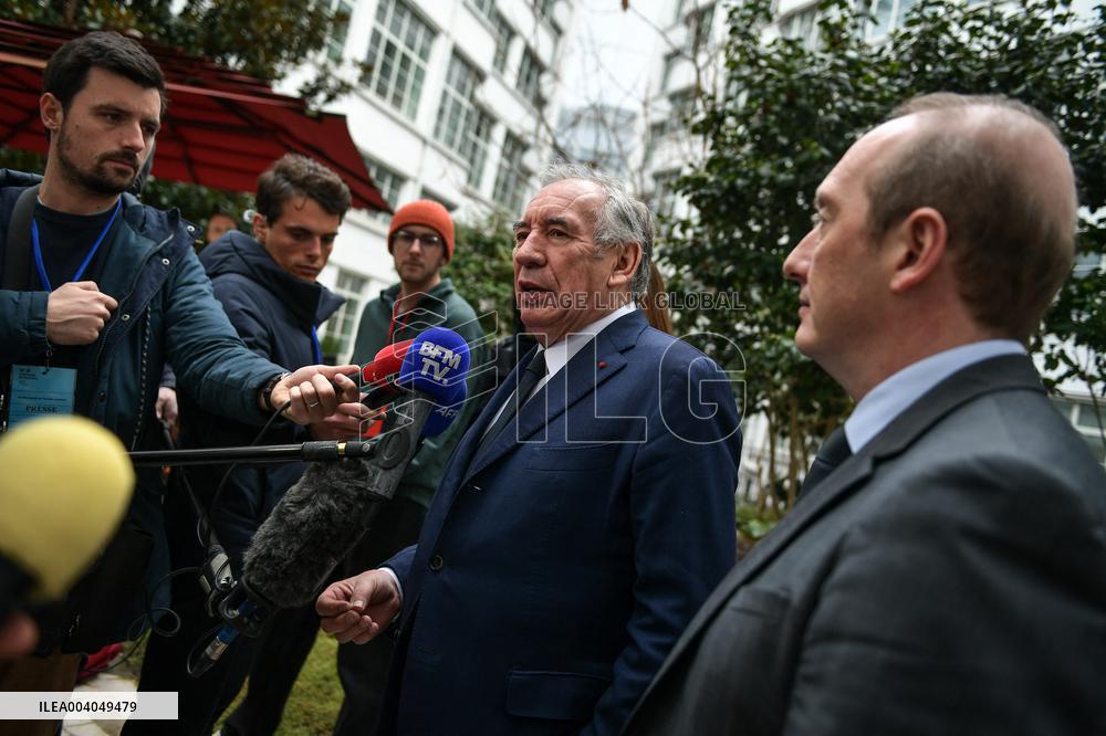 Presser after a meeting of French government officials in Paris - FA