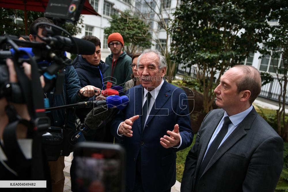 Presser after a meeting of French government officials in Paris - FA