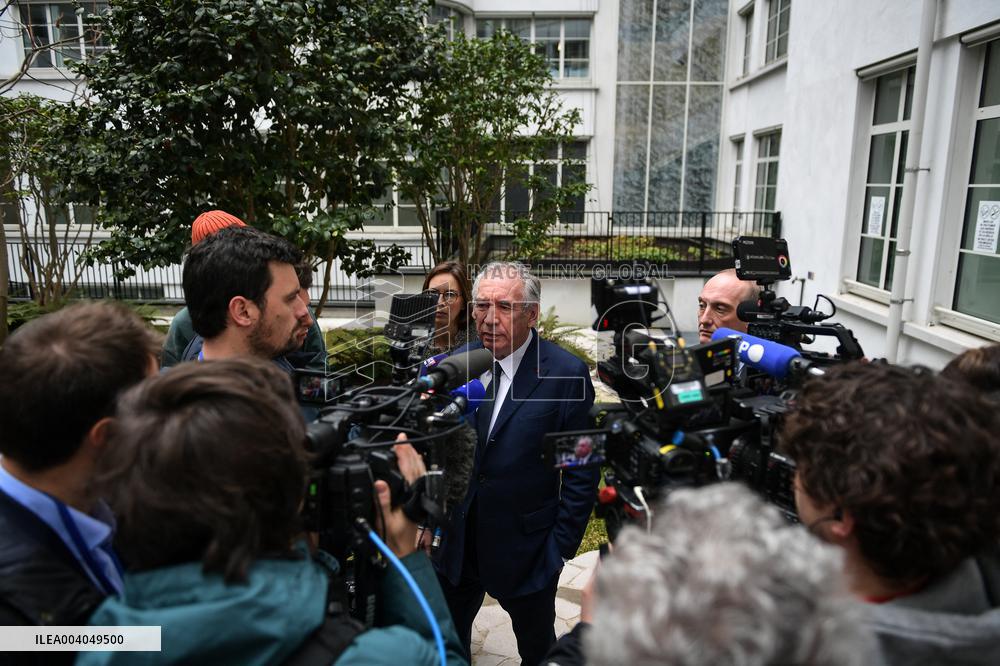 Presser after a meeting of French government officials in Paris - FA