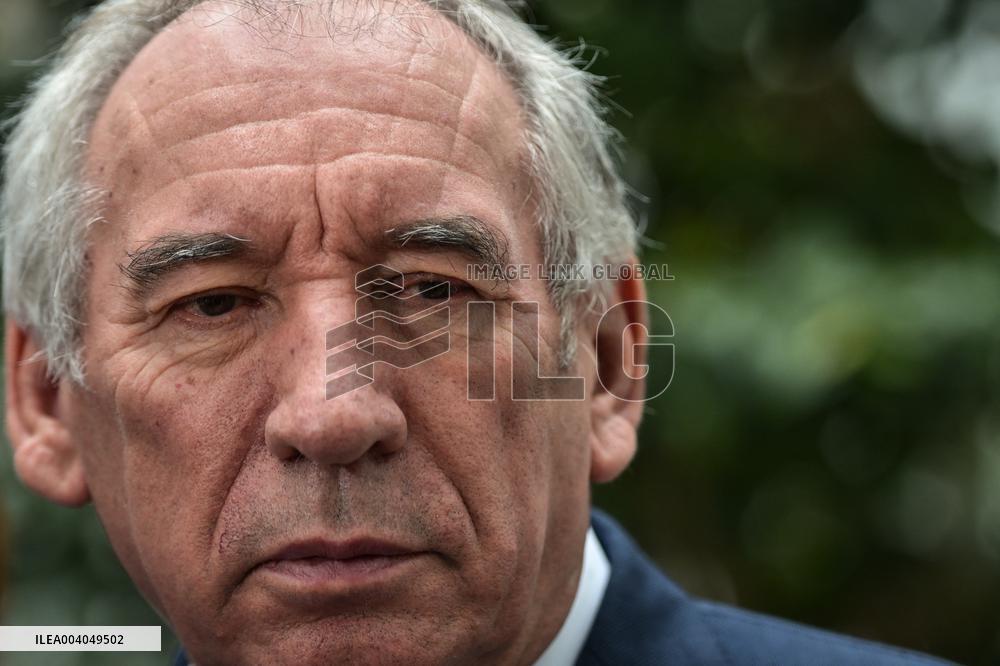 Presser after a meeting of French government officials in Paris - FA