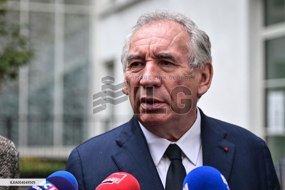 Presser after a meeting of French government officials in Paris - FA