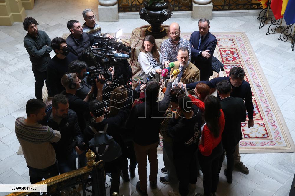 Le Senne Sees No Reason For Resignation - Spain