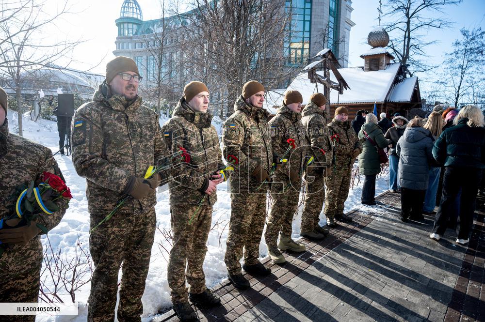 Kyiv pays tribute to Heavenly Hundred Heroes
