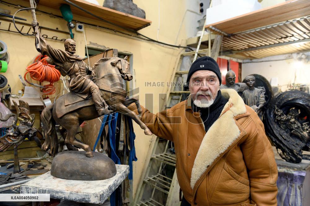 Interview of Ukrainian sculptor Anatolii Kushch