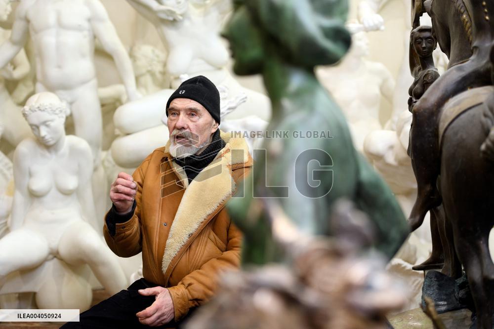 Interview of Ukrainian sculptor Anatolii Kushch