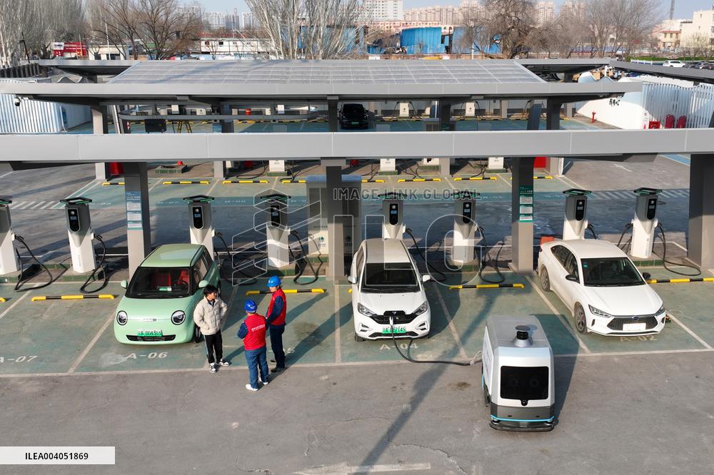 Intelligent Robot Charging Service