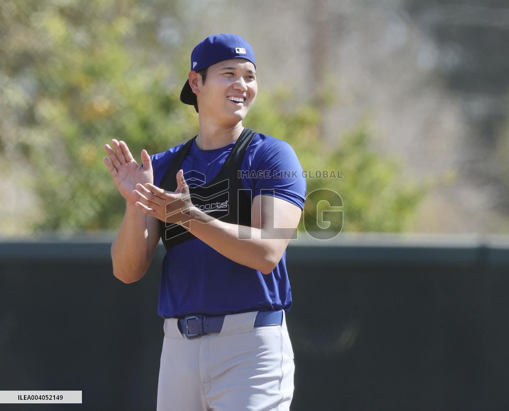 Baseball: MLB spring training