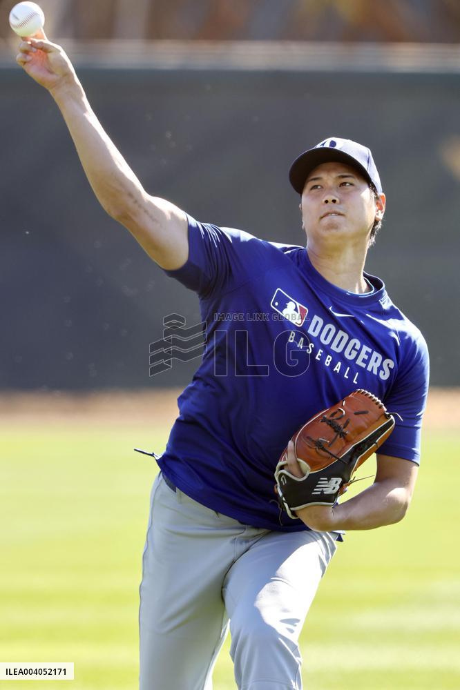 Baseball: MLB spring training