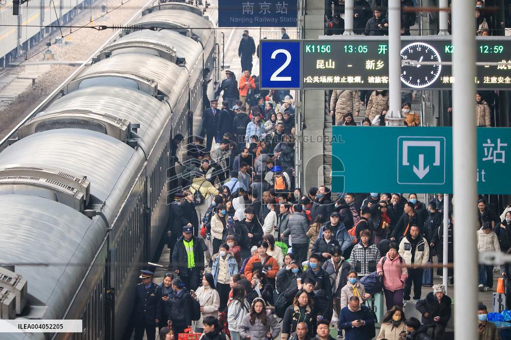 2025 Spring Festival Travel Rush End