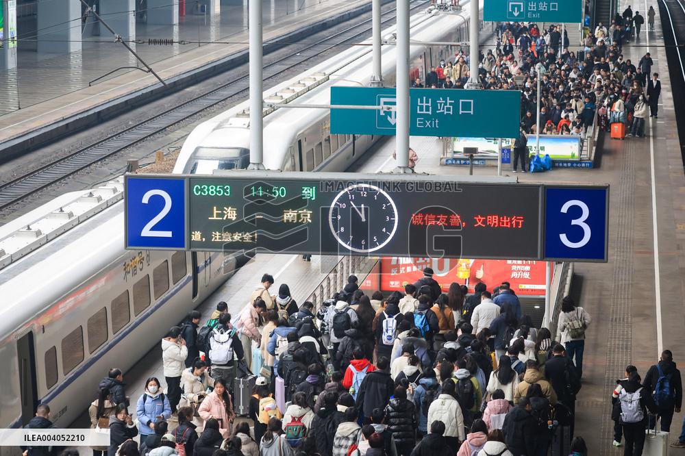 2025 Spring Festival Travel Rush End