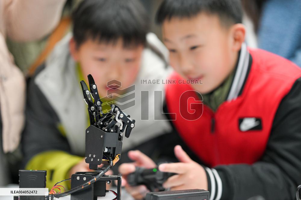 2025 Popular Science ｡､AI Robot Exhibition in Nanjing