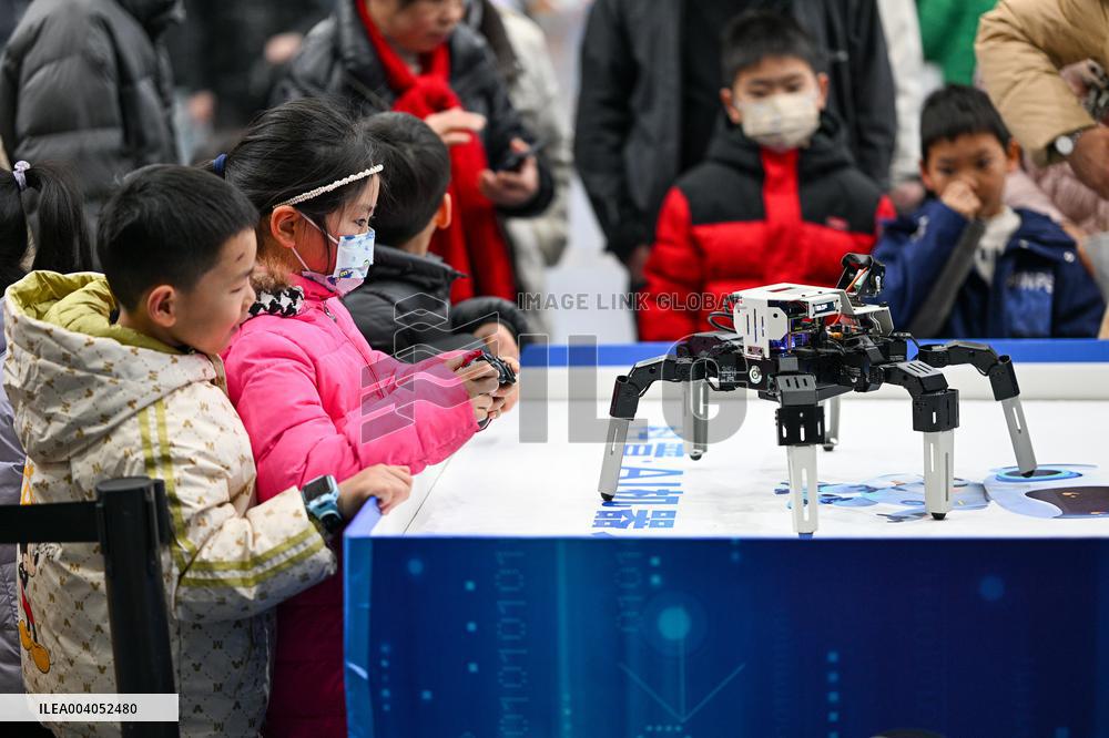 2025 Popular Science ｡､AI Robot Exhibition in Nanjing