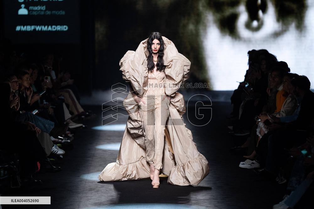 MFW - Yolancris Runway