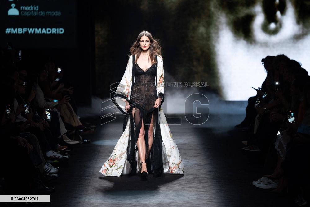 MFW - Yolancris Runway