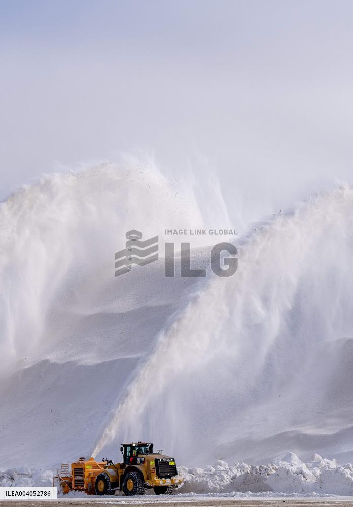 Angrignon Snow Deposit - Montreal