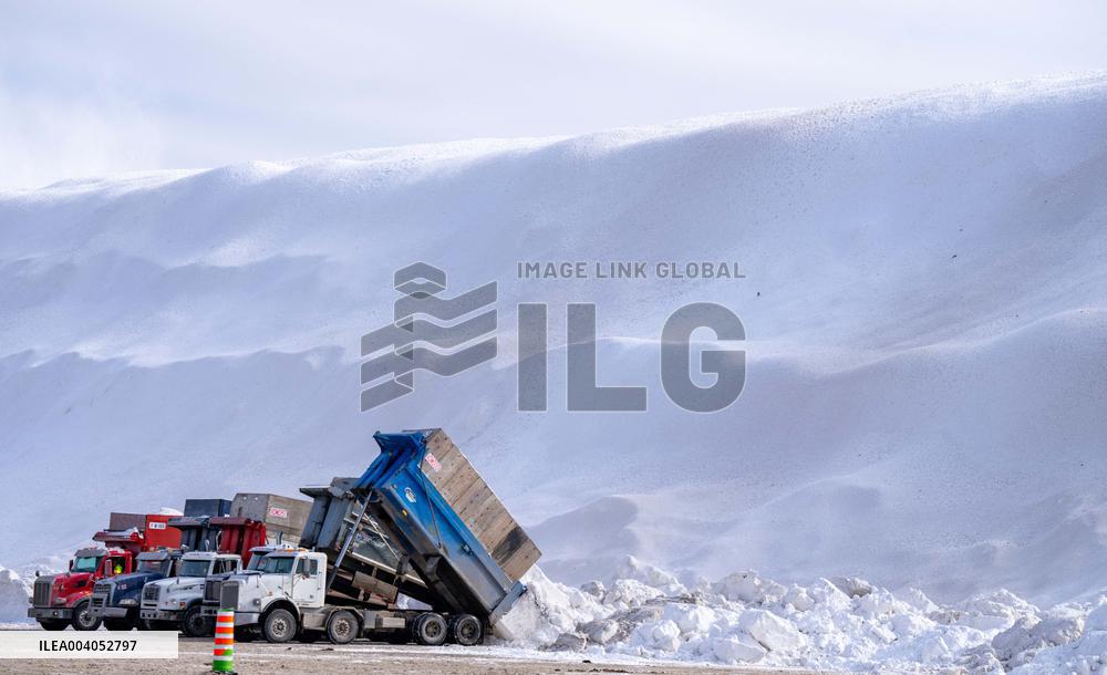 Angrignon Snow Deposit - Montreal