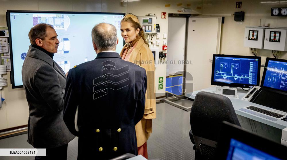 First Official Solo Job Of Princess Amalia - Netherlands