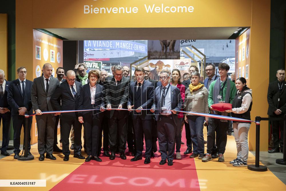 President Macron inaugurates the International Agricultural Show - Paris