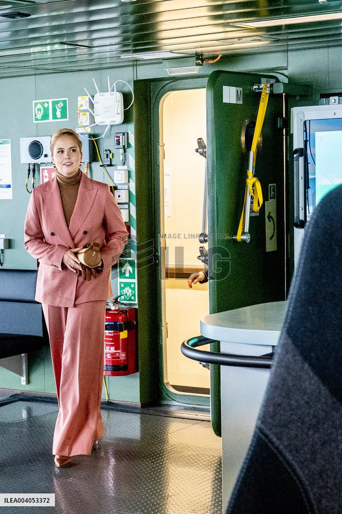 First Official Solo Job Of Princess Amalia - Netherlands